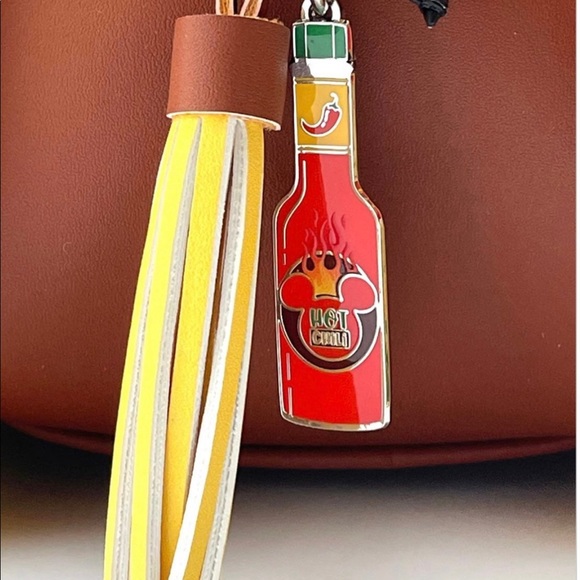 Loungefly taco Mickey - Picture 6 of 9